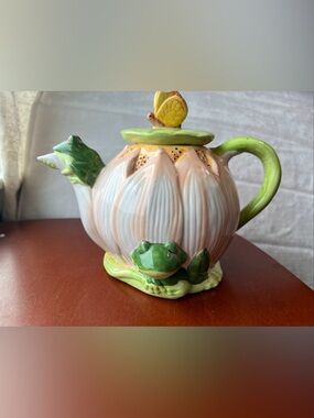 Whimsical Frog Teapot Green & White Lotus Flower Design Collectible Kitchenware